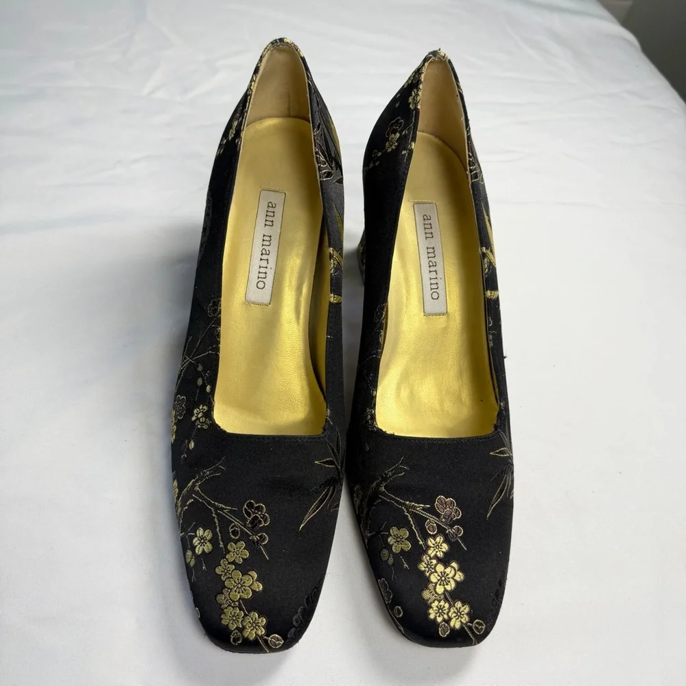 Vintage 90s Ann Marino Heels Brocade‎ Square Toe 7.5 Elegant Black Gold Shoes